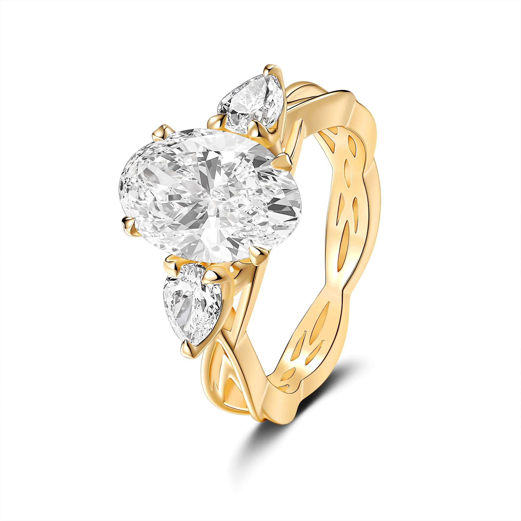 EVERVINE DIAMOND RING