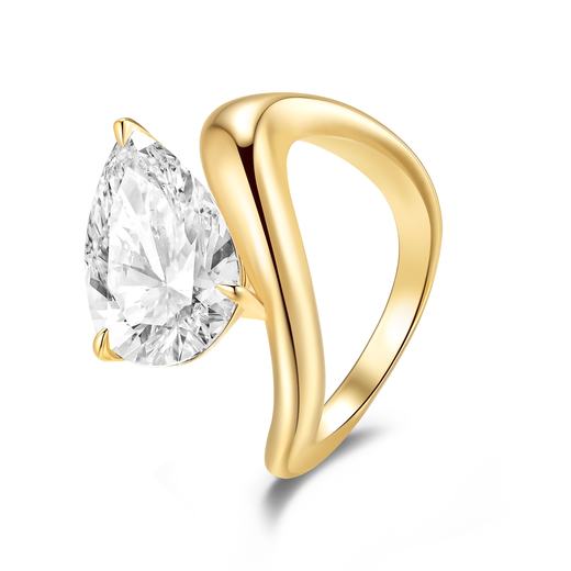 CURVED PEAR DIAMOND RING